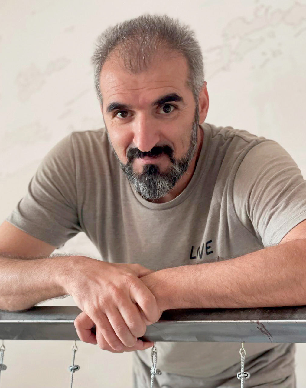 Glazed Pomegranate Tree-Themed Ceramic Magnet from Armenia - Pomegranate Life