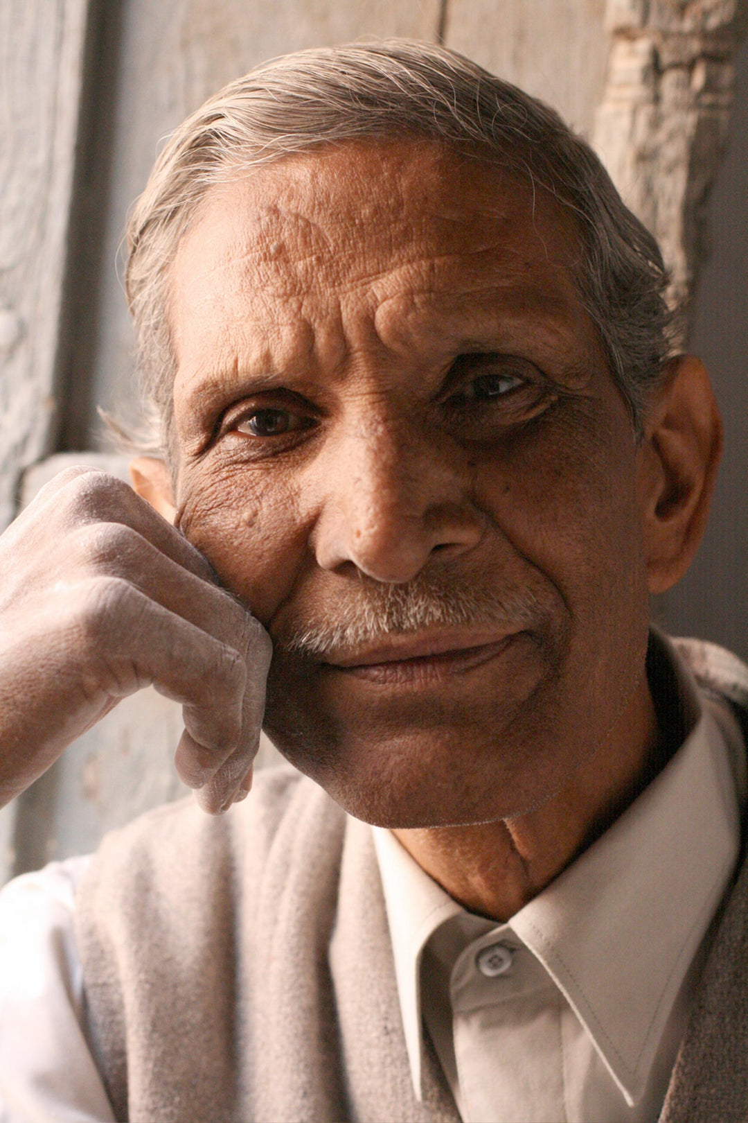 Handcrafted Jali Soapstone Beige Jar and Bottle (Large) - Lattice Lace