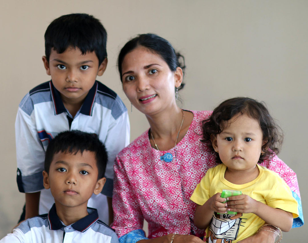 Handcrafted Indonesian Batik Silk Shawl - Bogor Lady