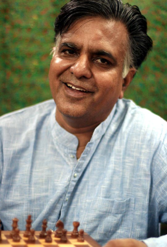 Soapstone Self-Storing Chess Set from India - Royal Charm