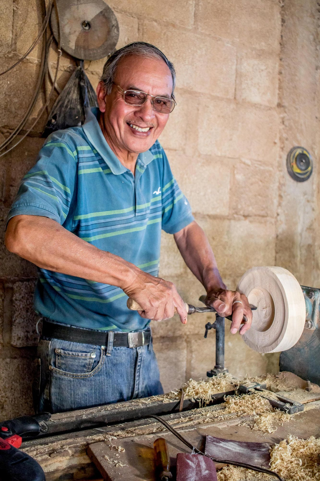 Artisan Crafted Wood Platter - Natural Conclusion