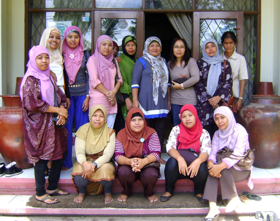 Cloud Motif Brown Ceramic Vase - Cloud Bamboo