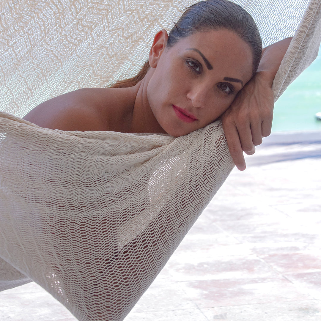 Handcrafted Cotton Solid Mayan Hammock (Single) - Natural Comfort