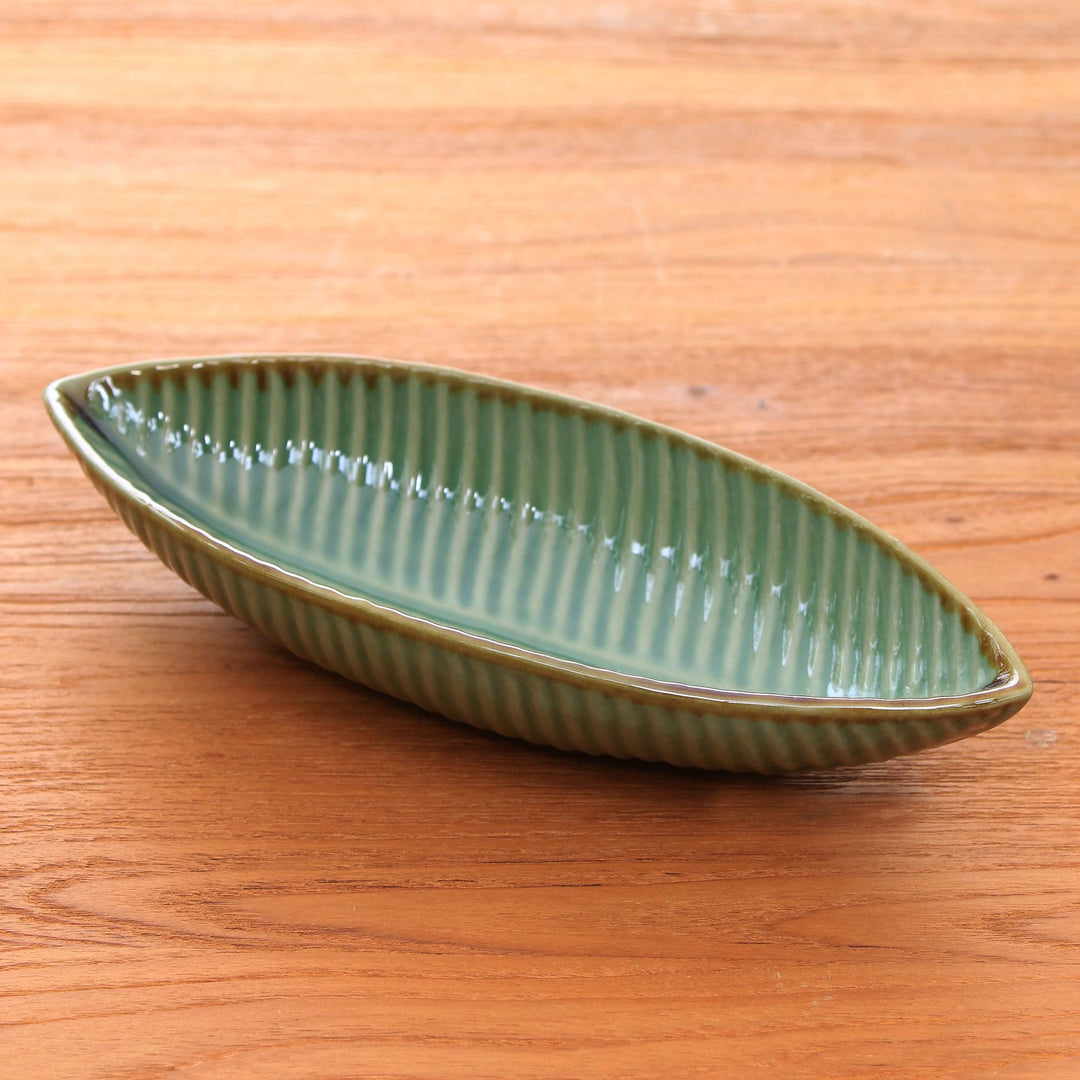 Artisan Crafted Ceramic Leaf Bowl - Banana Bowl