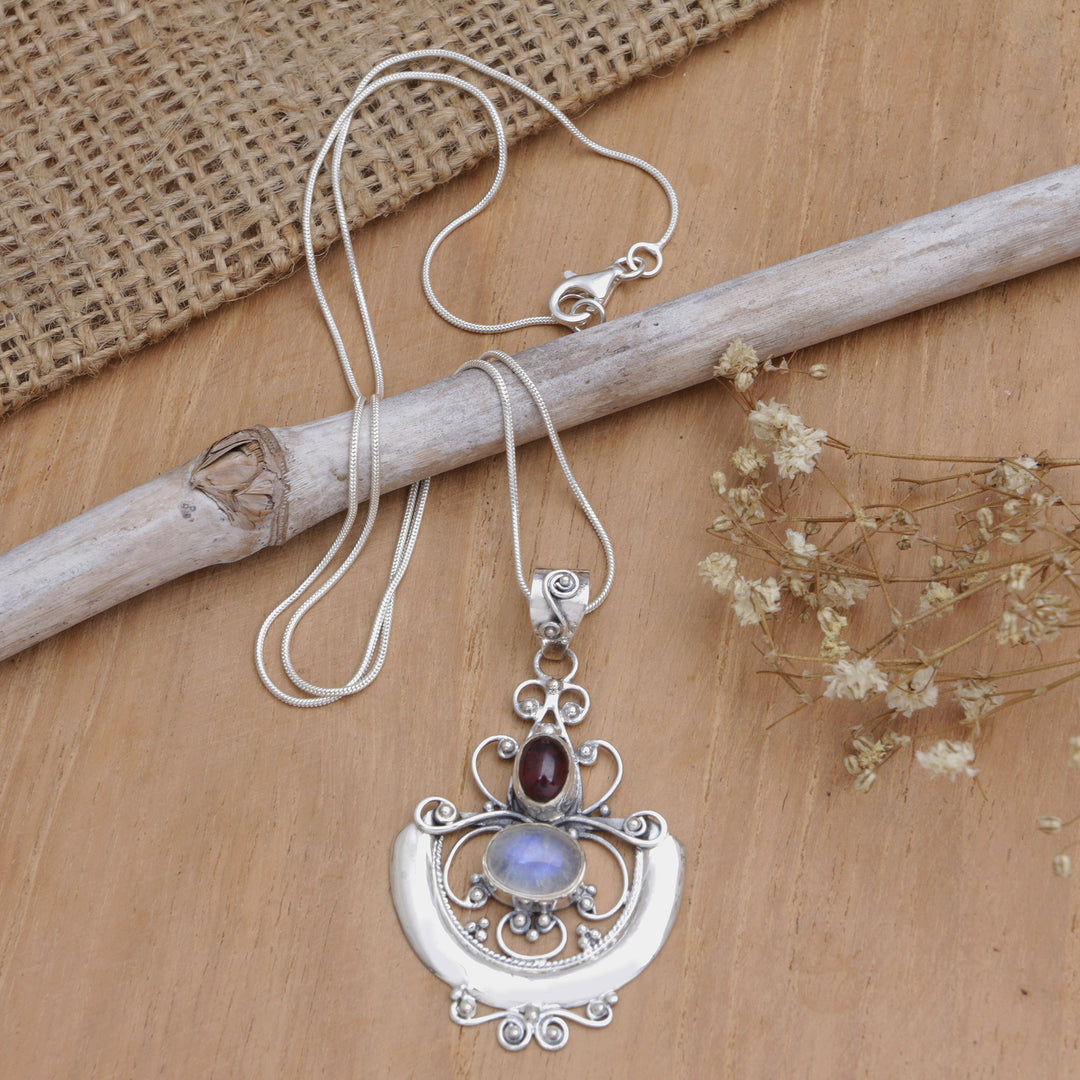 Indonesian Sterling Silver and Rainbow Moonstone Necklace - Arabesque