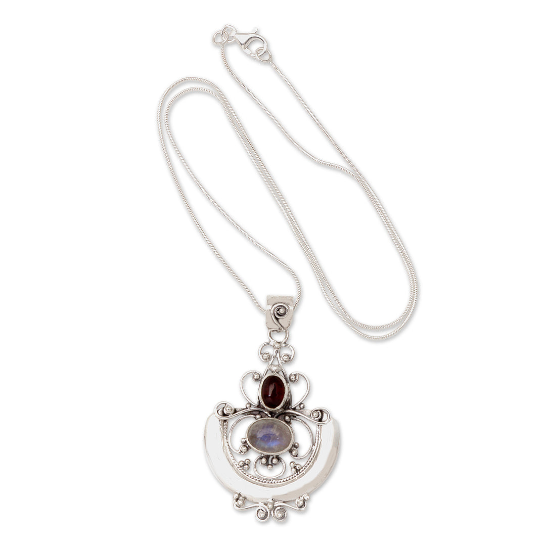 Indonesian Sterling Silver and Rainbow Moonstone Necklace - Arabesque