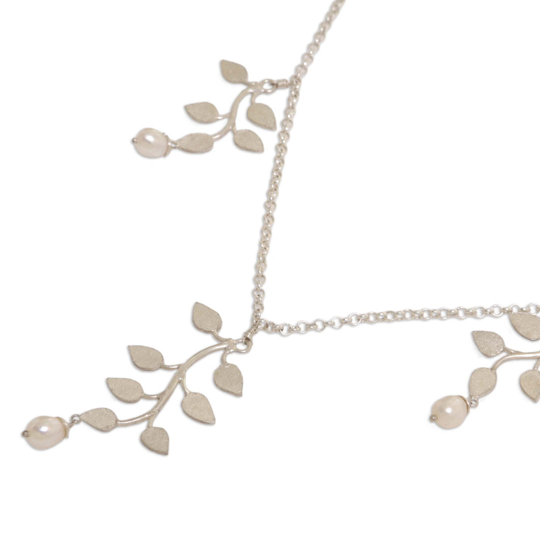 Sterling Silver and Pearl Necklace - Cloud Forest