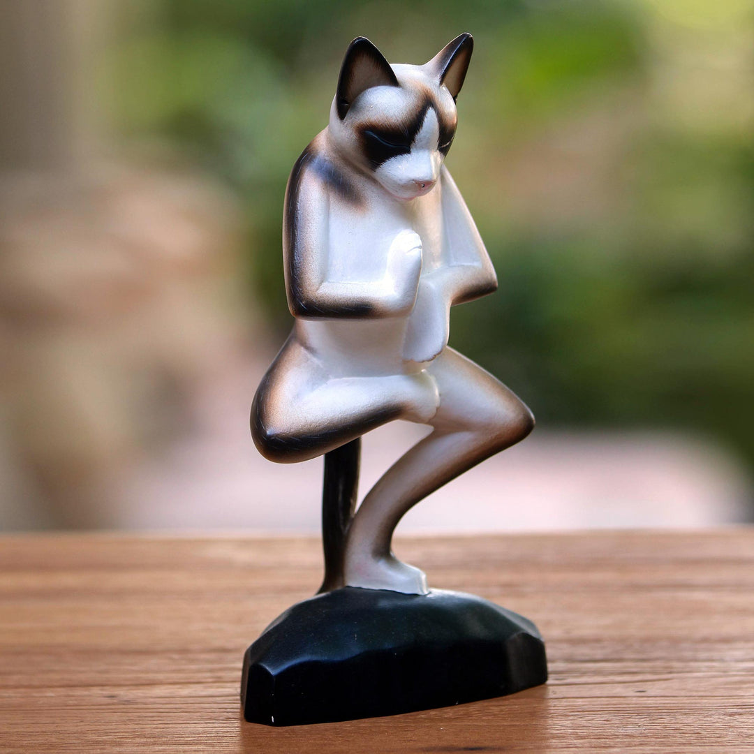 Wood sculpture - Vrkasana Yoga Cat