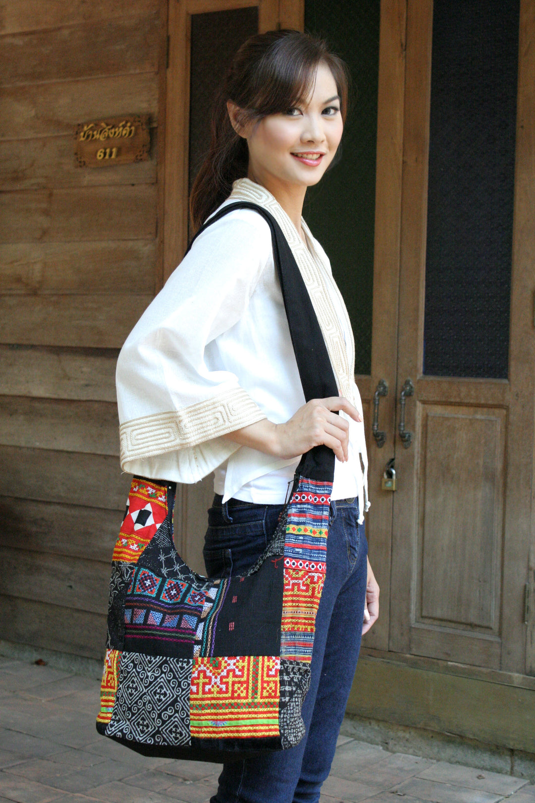 Cotton sling tote bag - Hmong Colors