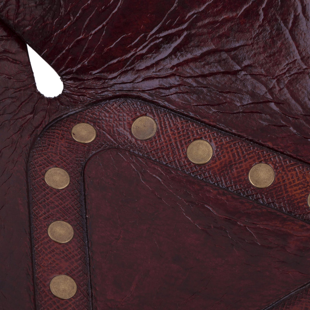 Modern Triangular Leather Catchall Handcrafted in the Andes - Essential Trinity