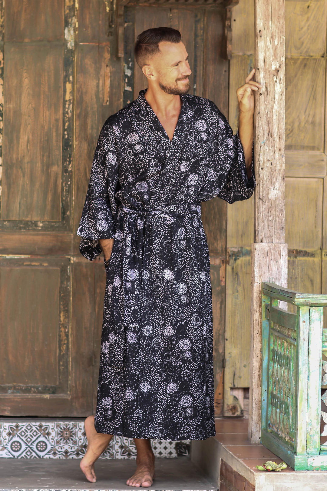 Men's Black Batik Patterned Robe - Midnight Stars