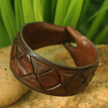 Sukhothai Brown