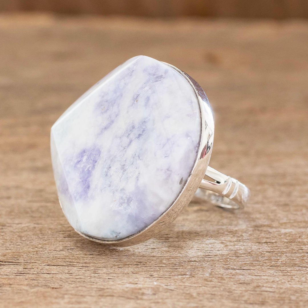 Loves Cycles in Lilac
