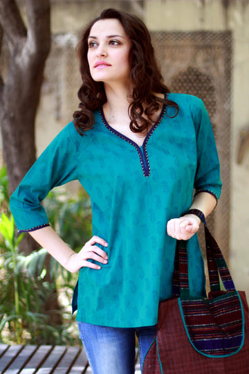 Turquoise in Delhi