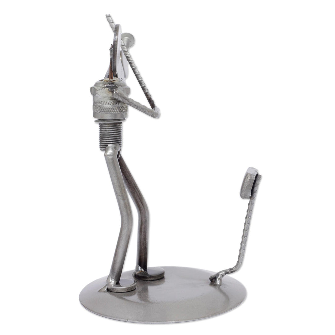 Auto part sculpture - Rustic Violinist