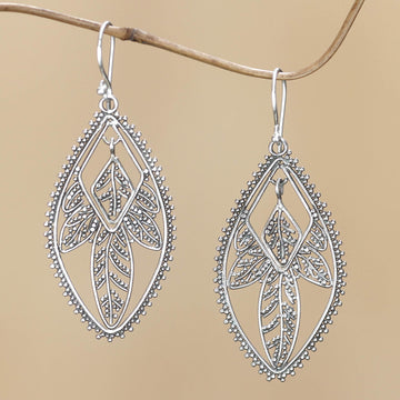 Dewdrop Leaf