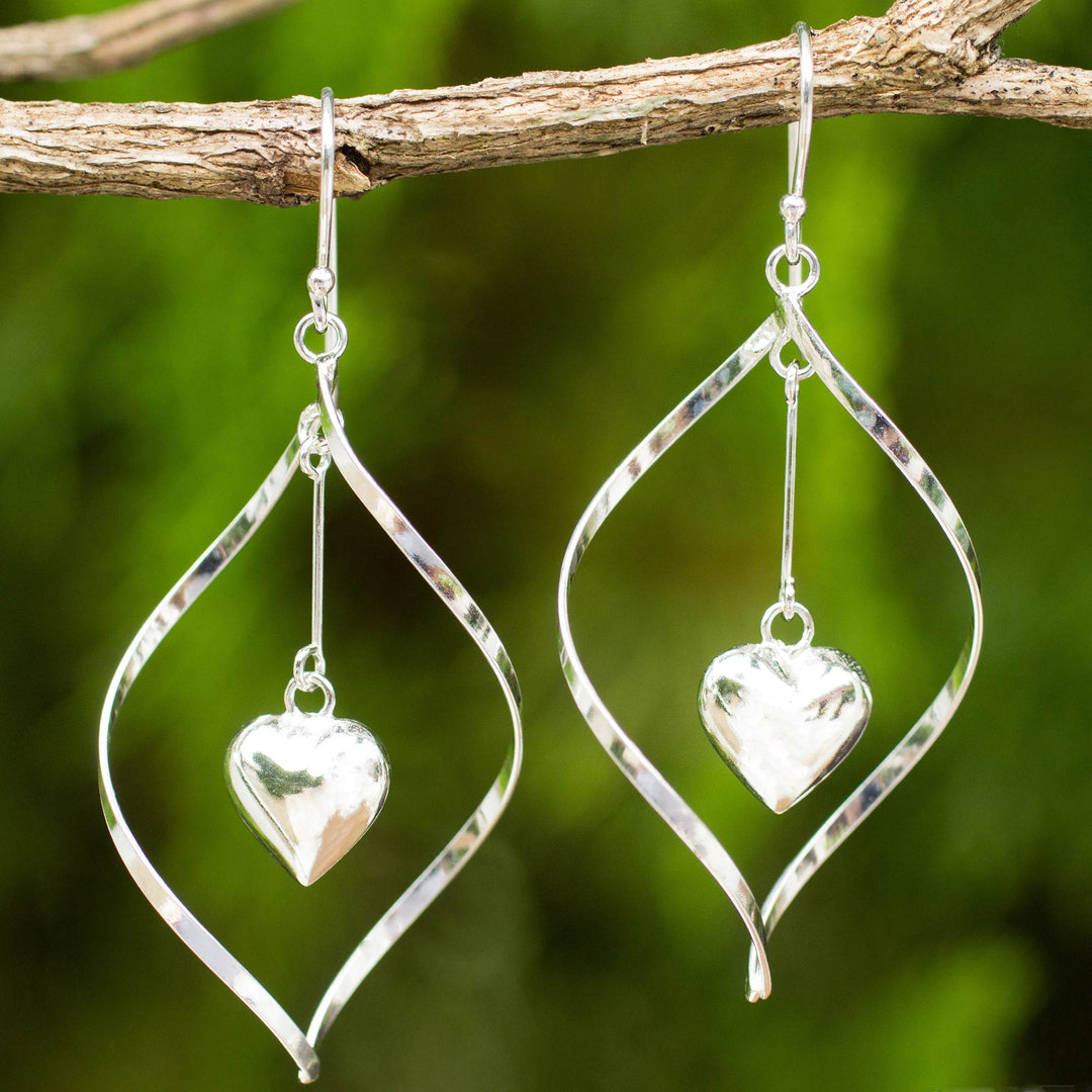 Heart Pendulum