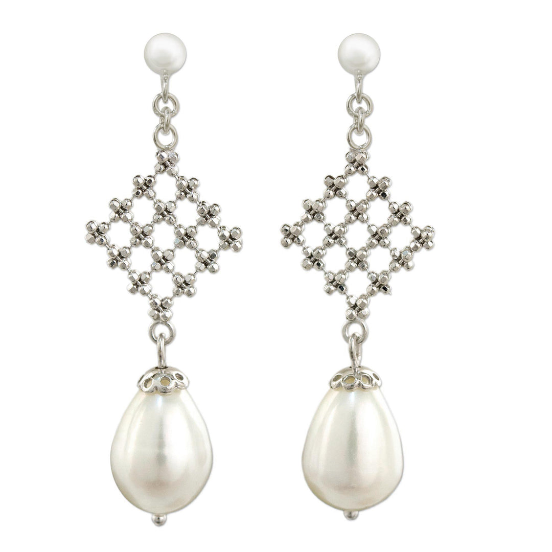 Modern Design Earrings with White Pearls and 925 Silver - White Rosebud