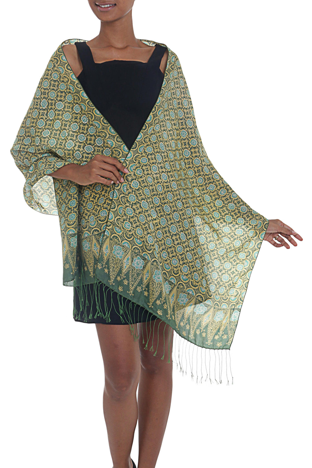 Green Truntum Patterned 100% Silk Batik Shawl - Truntum Ijo