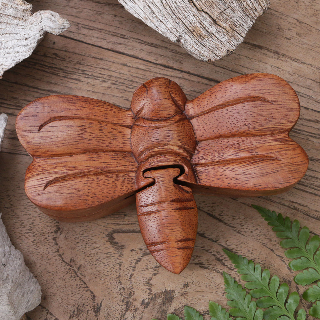 Handmade Indonesian Dragonfly Suar Wood Decorative Box - Dragonfly