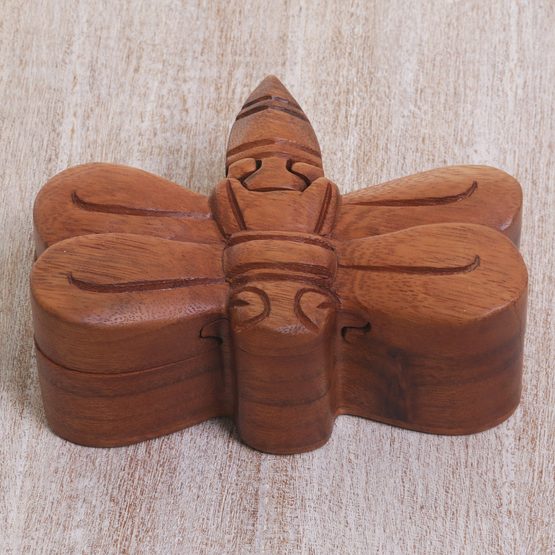 Handmade Indonesian Dragonfly Suar Wood Decorative Box - Dragonfly