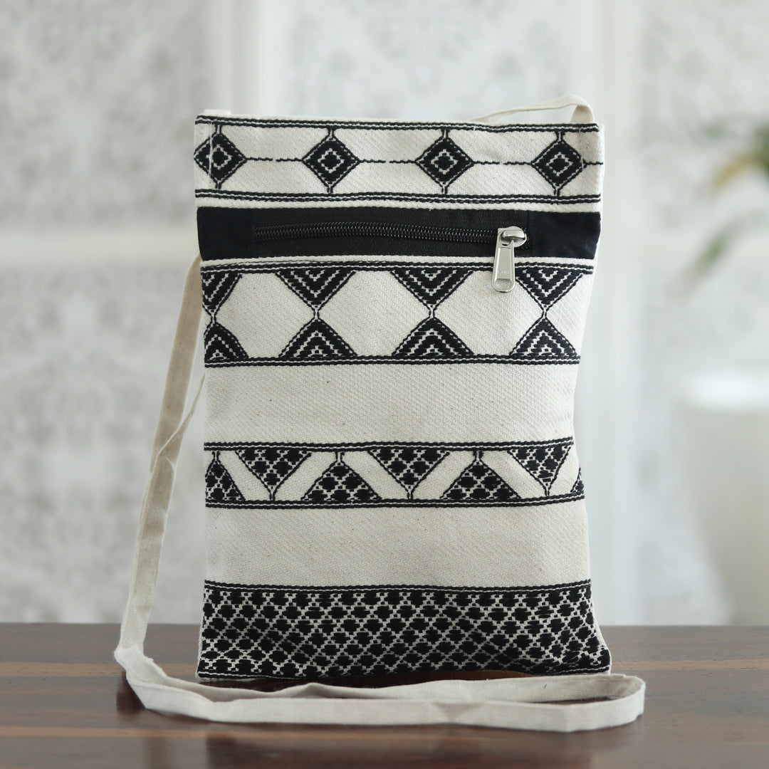 Kaleidoscope Traveler in Ivory