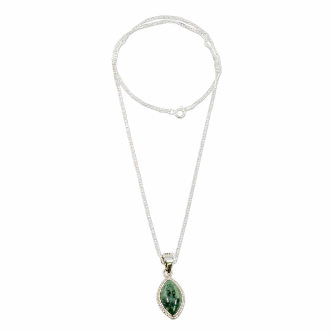 Green Jade Rope Motif Pendant Necklace from Guatemala - Green Gaze