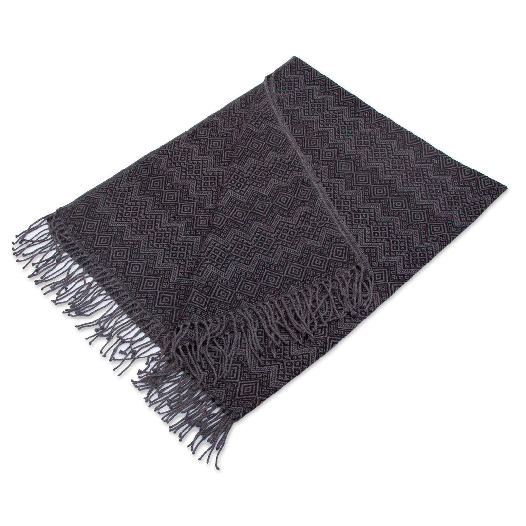 Throw Blanket with Diamond Motifs in Smoke and Black - Smoky Black Diamonds