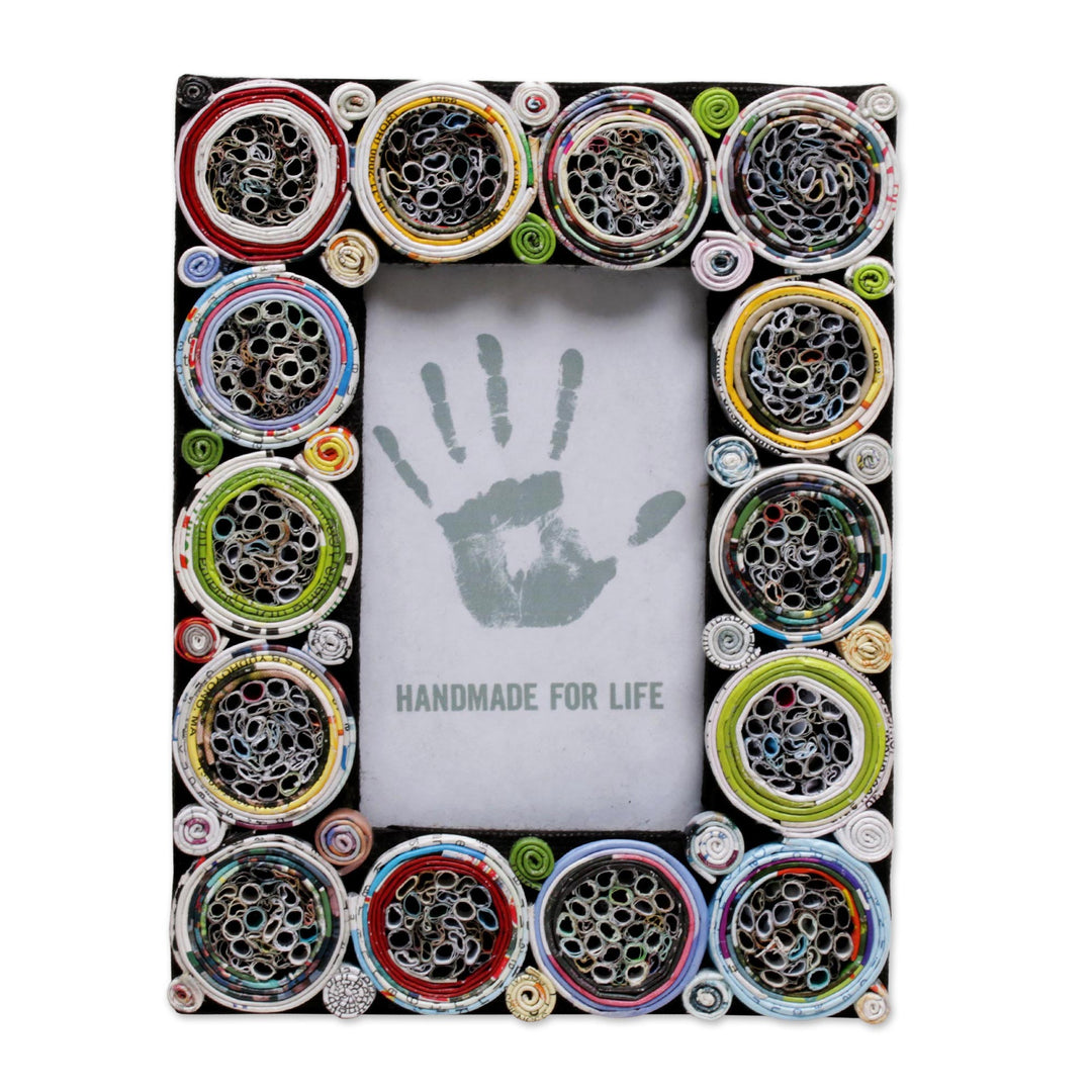 3x5 Recycled Paper Circle Motif Photo Frame from Bali - Memory Circles
