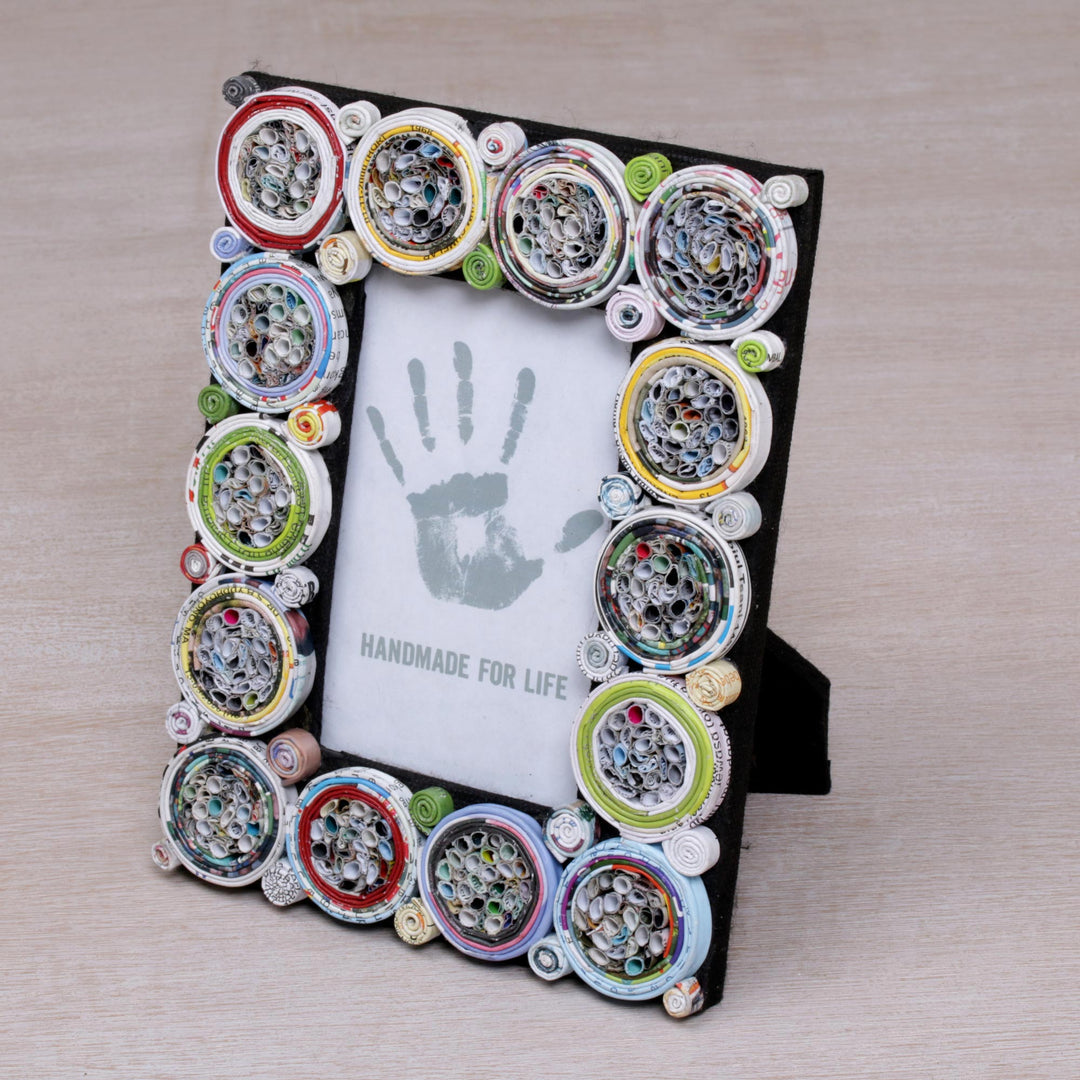 3x5 Recycled Paper Circle Motif Photo Frame from Bali - Memory Circles