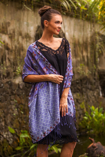 Kawung Plains in Iris