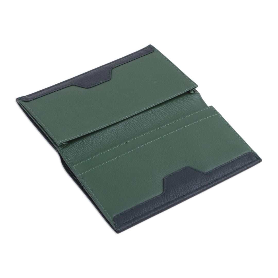 Ivy Green Pebbled Leather Bi-Fold Wallet from India - Forest Grandeur