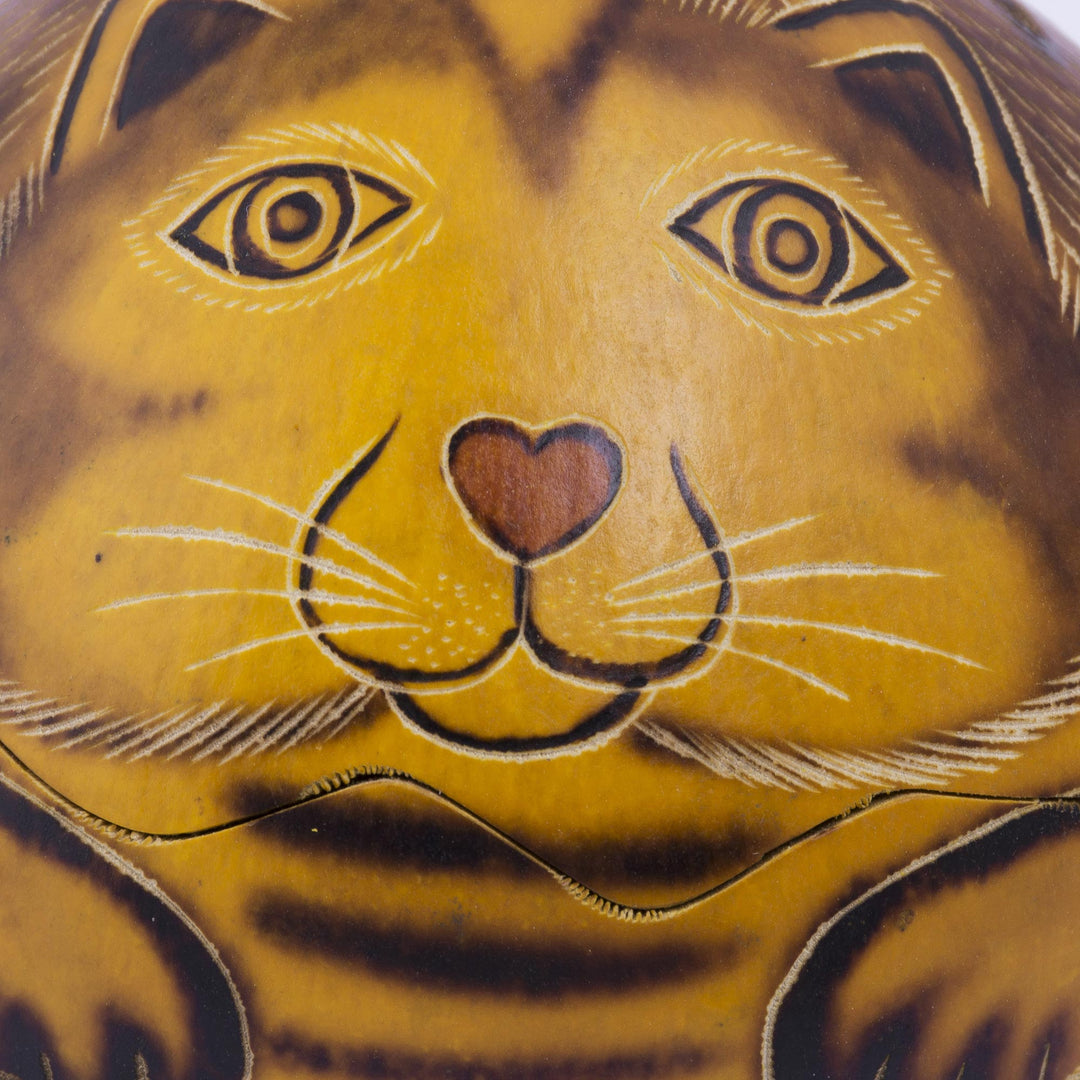 Andean Artisan Crafted Dried Mate Gourd Cat Box - Andean Feline