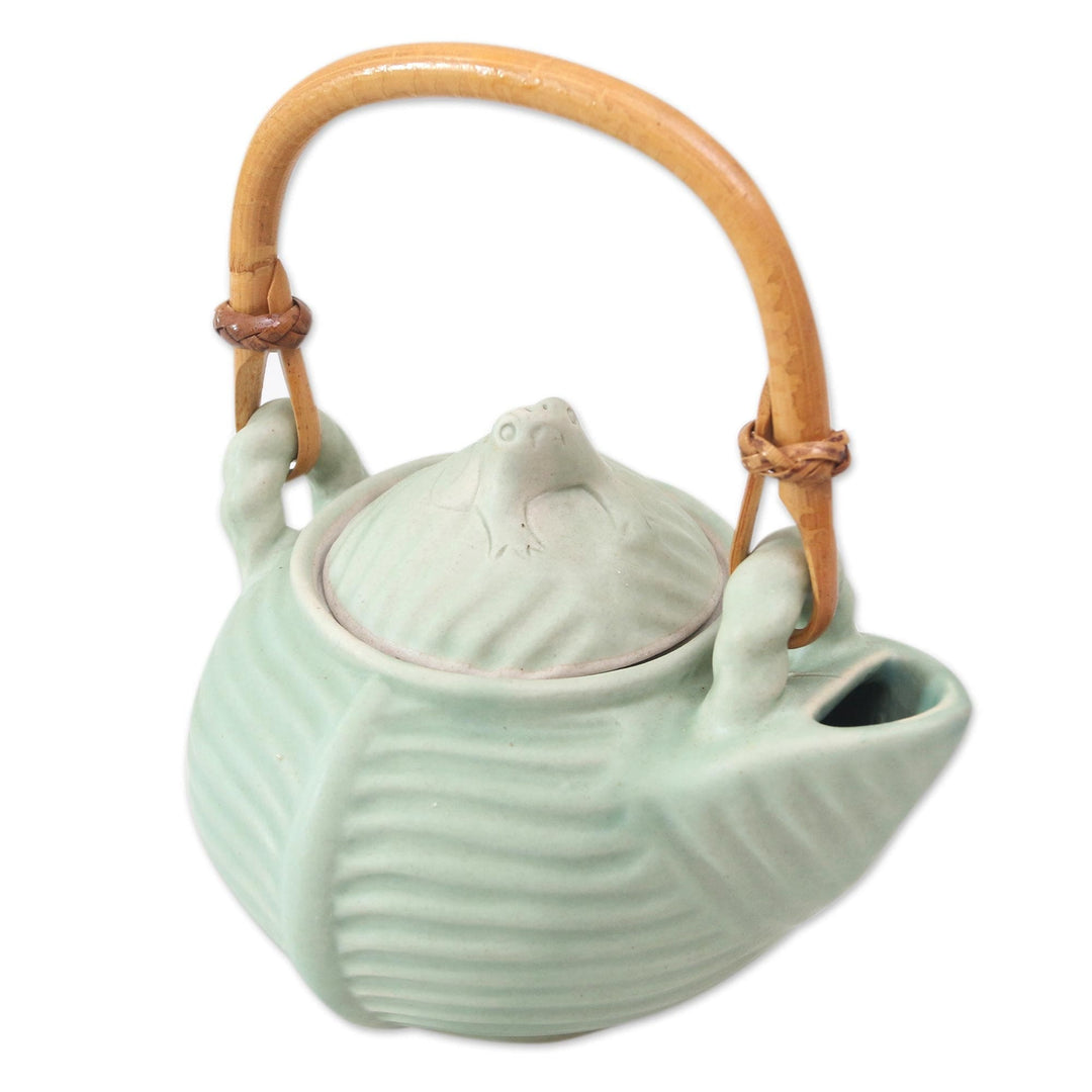 Hand Crafted Green Ceramic Frog Motif Teapot - Banana Frog