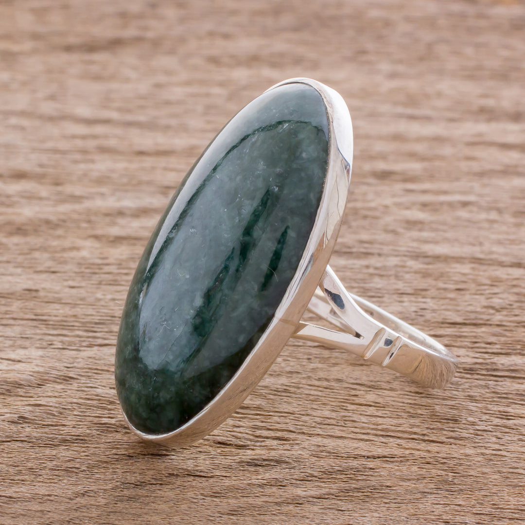 Dark Green Tonalities