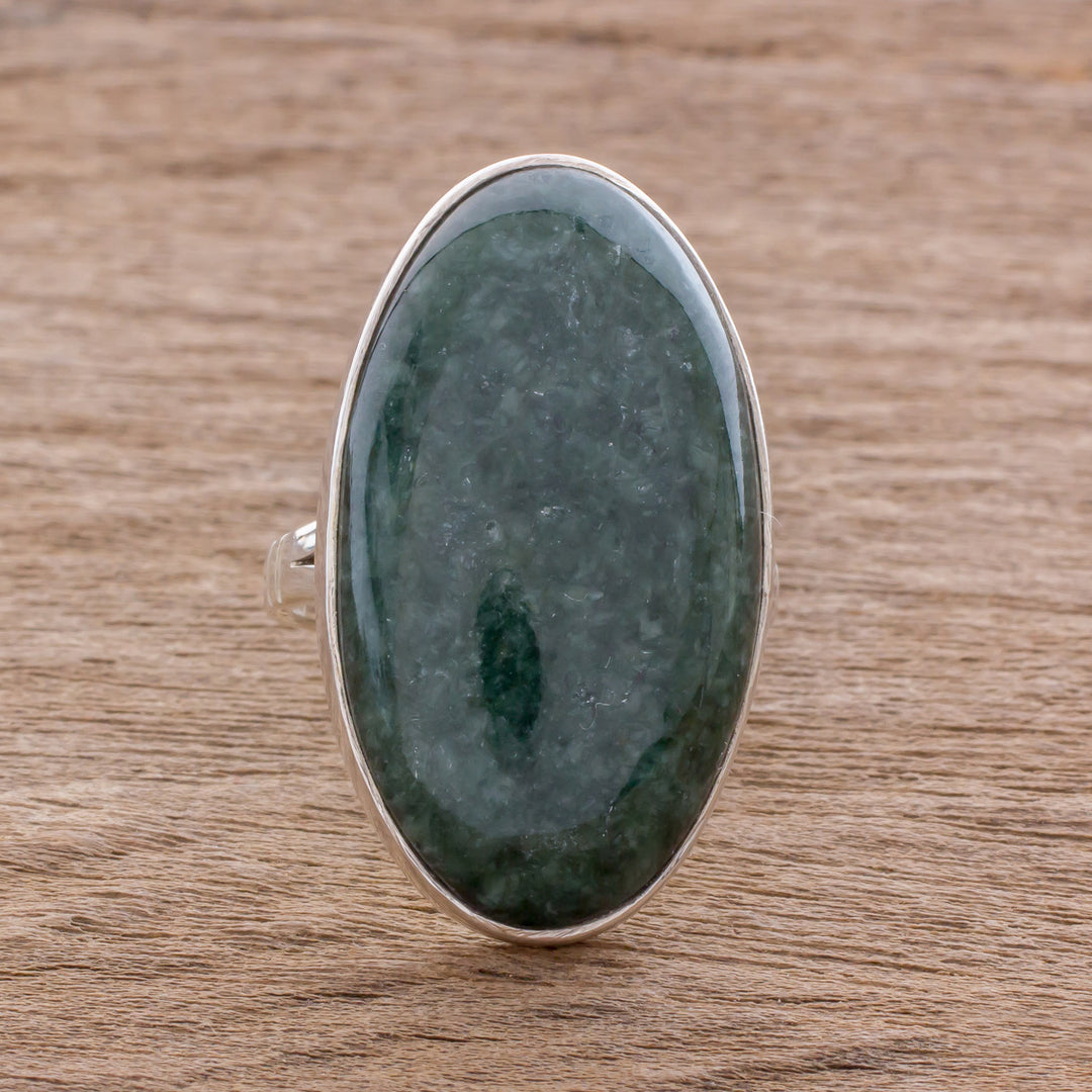 Dark Green Tonalities
