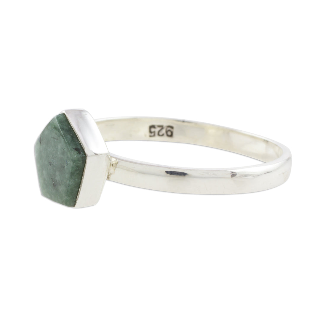 Striking in Dark Green