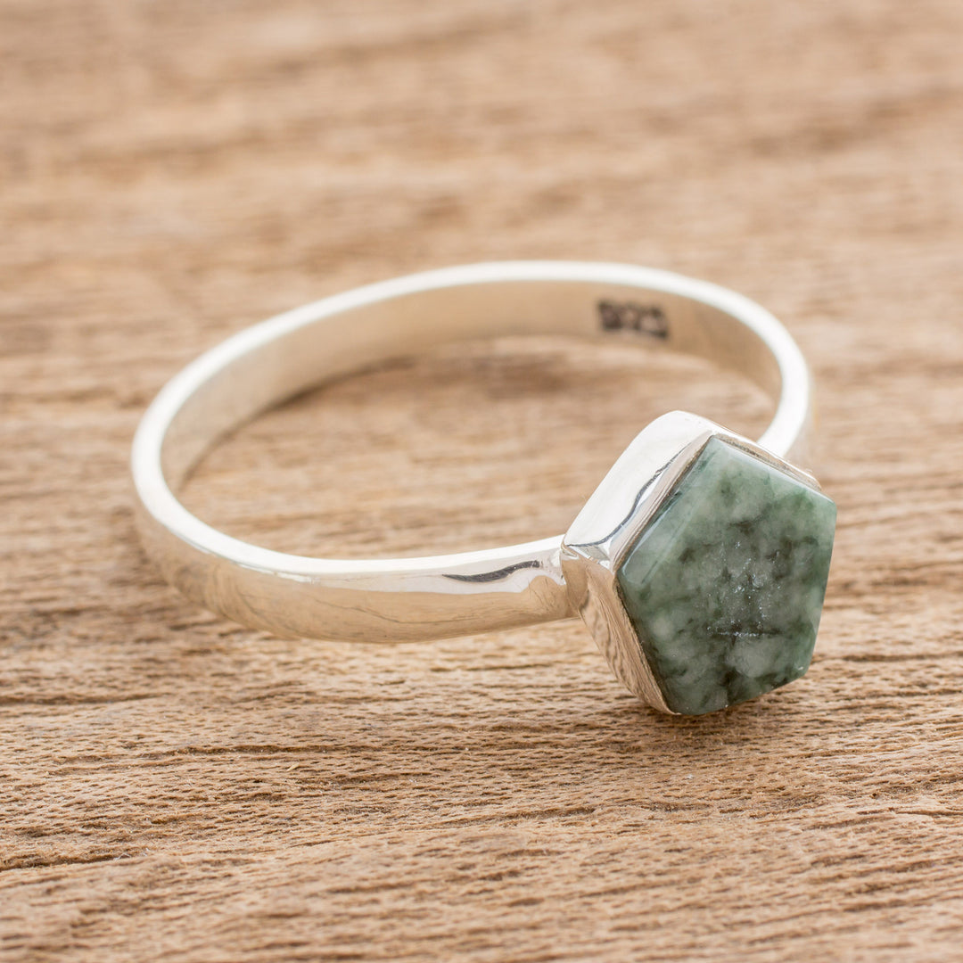 Striking in Light Green