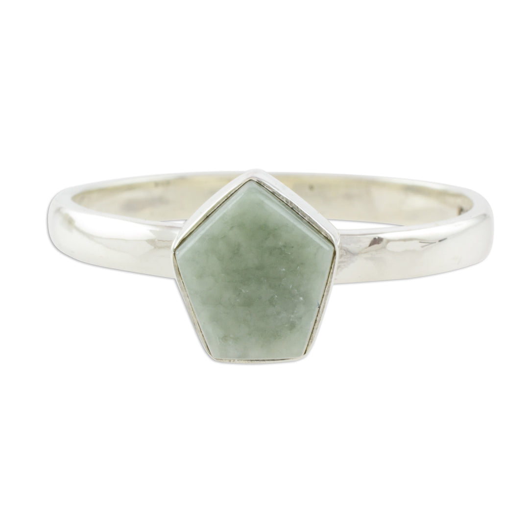 Striking in Pale Green