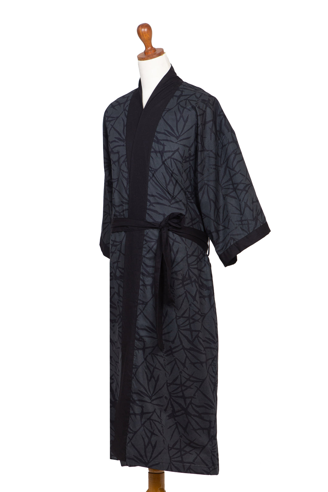 Bamboo Motif Cotton Robe in Grey from Bali - Night Bamboo