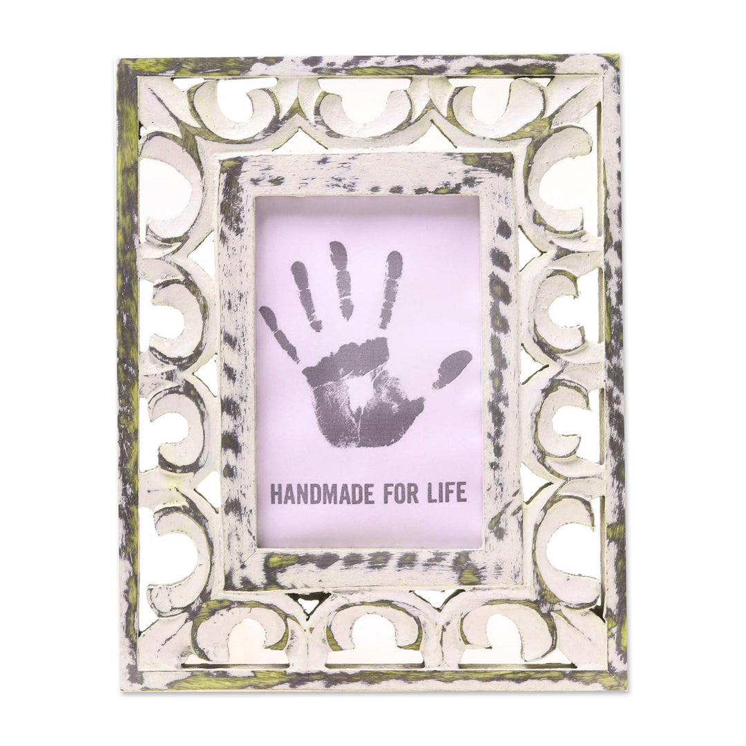4x6 Distressed Ornate Mango Wood Cream Photo Frame - Royal Archway