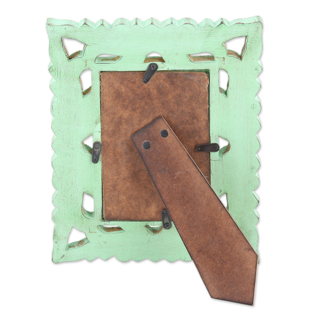 Green Hand-Carved Rustic Leafy Vine 4x6 Photo Frame - Majestic Leafy Vines