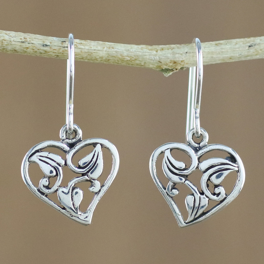 Leaf Motif Sterling Silver Heart Earrings from Thailand - Natural Lover