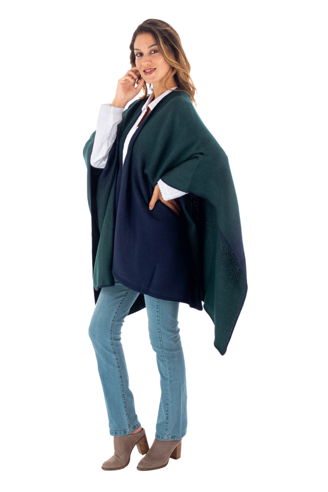 Reversible Alpaca Blend Ruana in Navy and Kelly Green - Andean Vistas