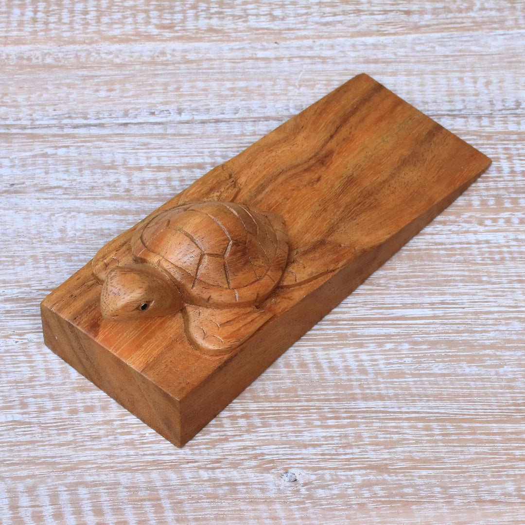 Baby Turtle Suar Wood Door Stopper from Bali - Baby Turtle