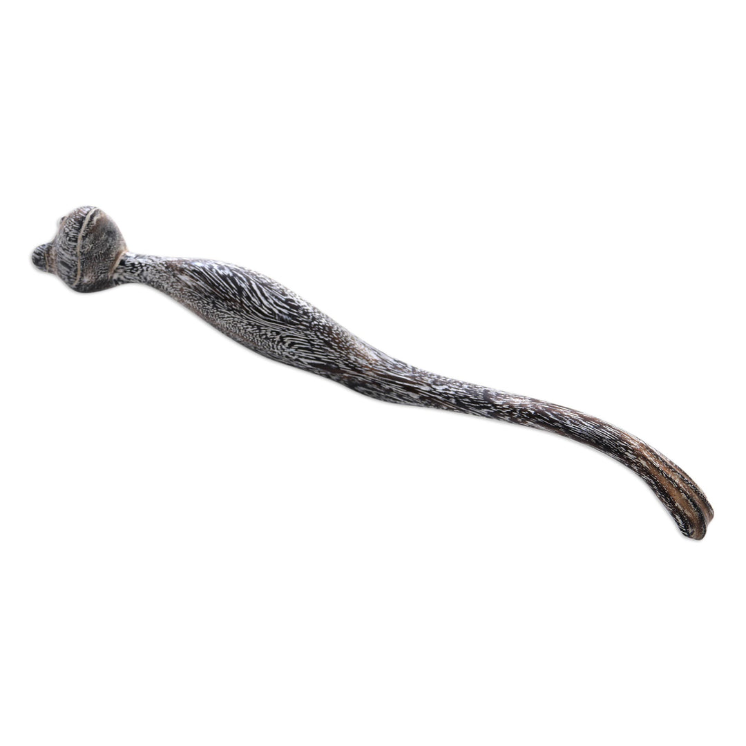 Whitewashed Suar Wood Gecko Back Scratcher from Bali - Whitewashed Gecko Helper