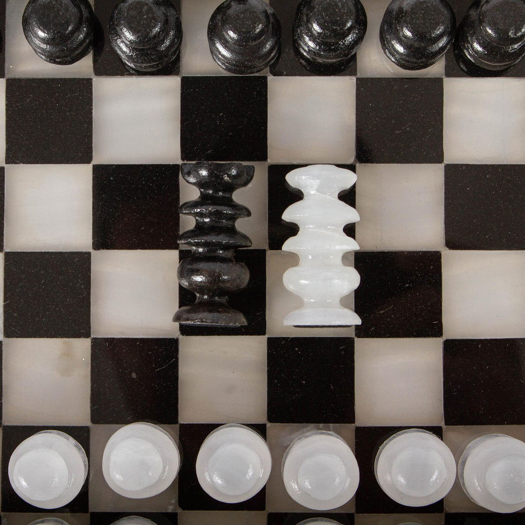 Onyx and Marble Chess Set in Black and Ivory (7.5 in.) - Black and Ivory Challenge