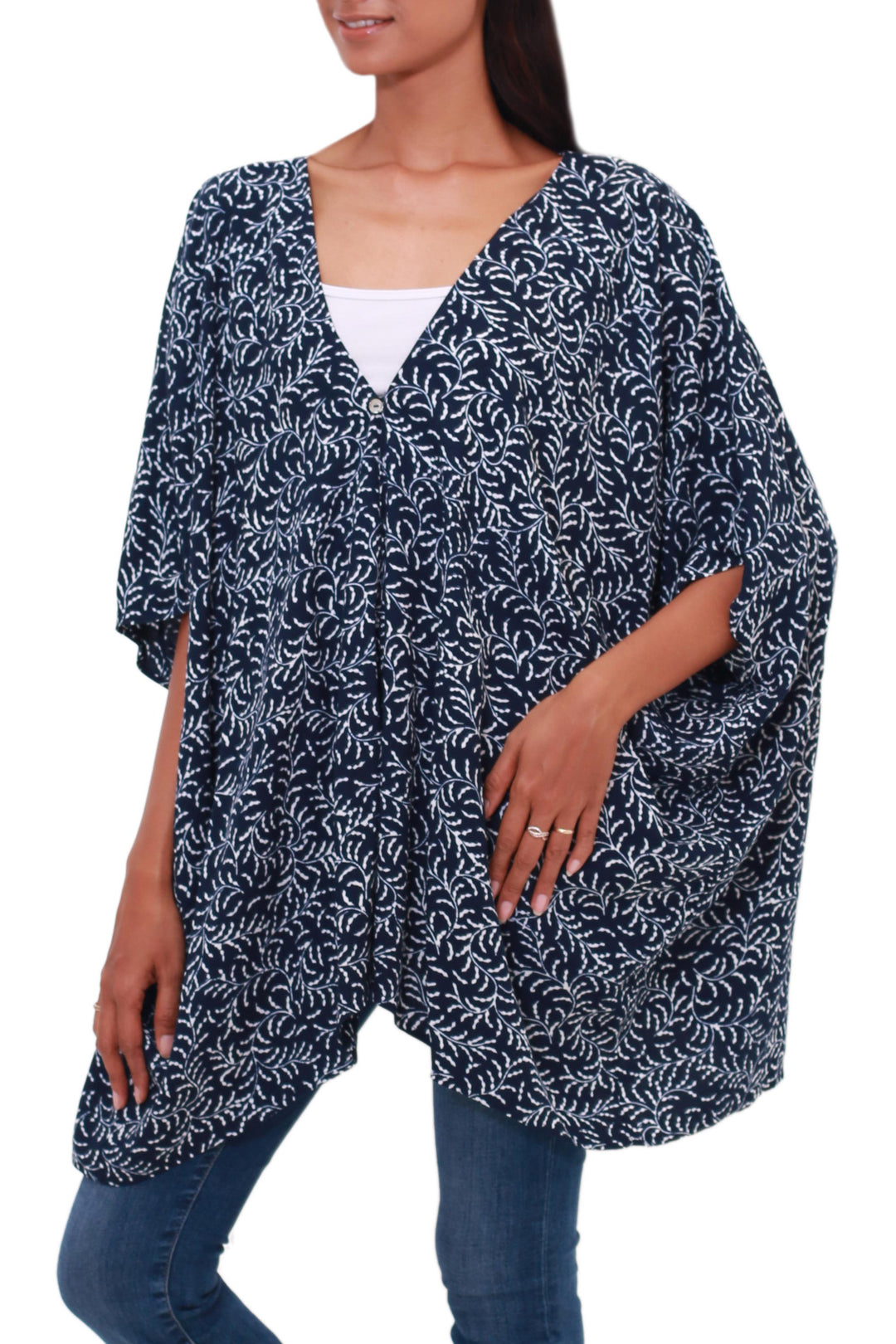 Batik Rayon Kimono Jacket in Midnight and White from Bali - Many Leaves