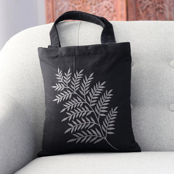 Beautiful Frond in Ash