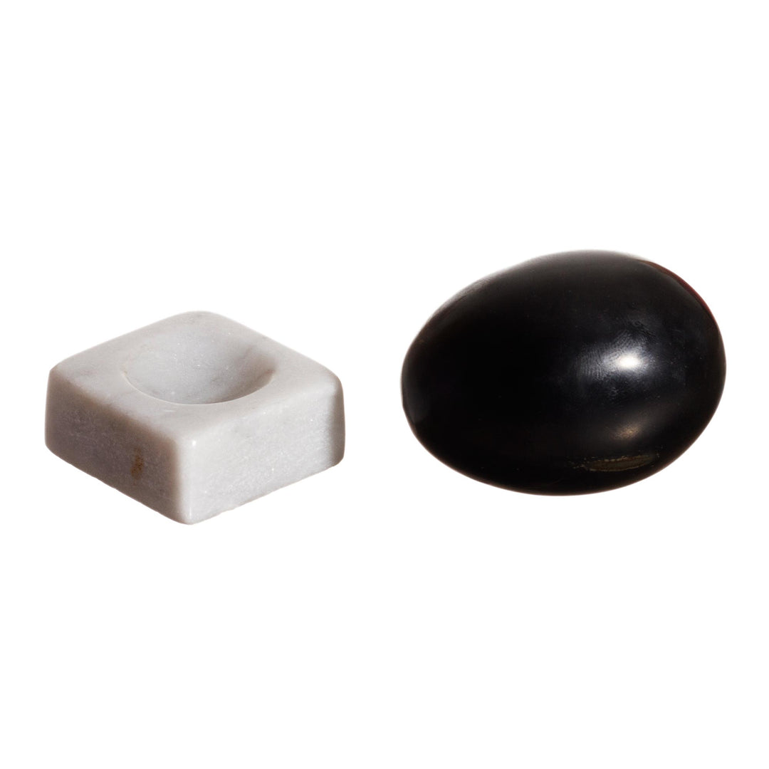 Egg-Shaped Onyx Gemstone Figurine from Peru - Cute Egg